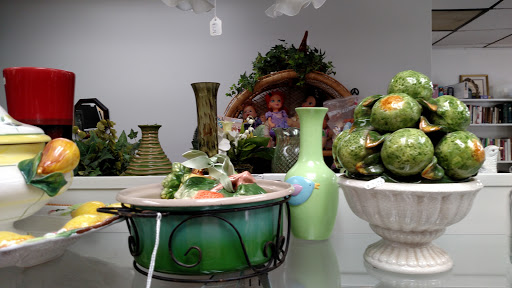 Thrift Store «Arc Thrift Store», reviews and photos, 7400 N Oak Trafficway, Gladstone, MO 64118, USA