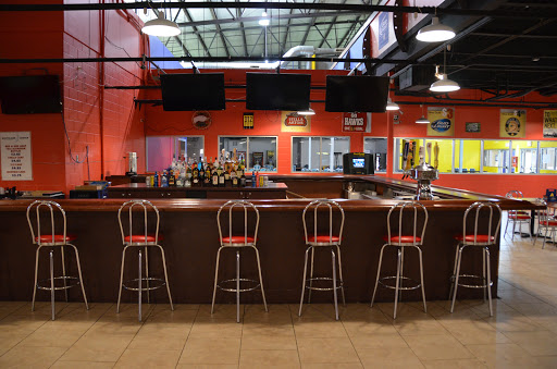 Outdoor Sports Store «Ho Chunk Sports and Expo Center», reviews and photos, 10 Southland Dr, Lynwood, IL 60411, USA