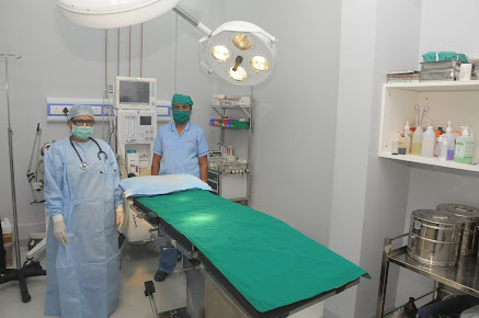 Universal Hospital - Universal Hospital