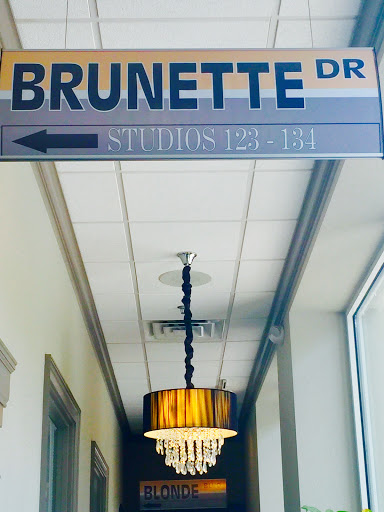 Hair Salon «Salon Studios Beauty Mall - Perimeter Hair Salon», reviews and photos, 1151 Hammond Dr NE #200, Atlanta, GA 30328, USA