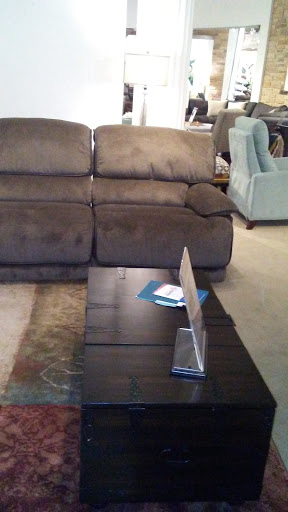 Furniture Store «Rooms To Go & Rooms To Go Kids Furniture Store - Montgomery», reviews and photos, 6810 Eastchase Pkwy Suite A, Montgomery, AL 36117, USA