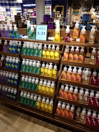 Shopping Mall «East Towne Mall», reviews and photos, 89 E Towne Mall, Madison, WI 53704, USA