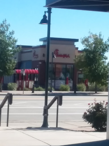Fast Food Restaurant «Chick-fil-A», reviews and photos, 950 Cpl Max Donahue Ln, Highlands Ranch, CO 80129, USA