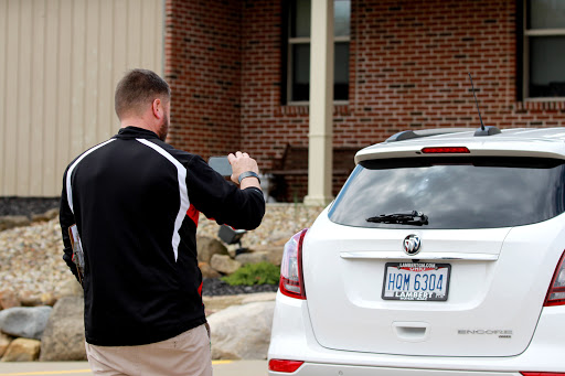 Auto Body Shop «Tallmadge Collision Center», reviews and photos, 195 Northeast Ave, Tallmadge, OH 44278, USA