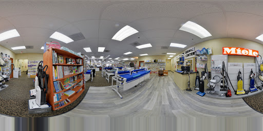 SewingMachinesPlus.com image