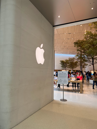 Computer Store «Apple Dadeland», reviews and photos, 7535 Dadeland Mall Cir W, Miami, FL 33156, USA