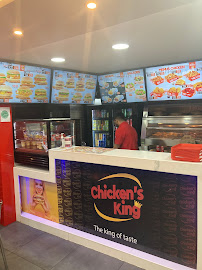 Atmosphère du Restaurant halal CHICKEN'S KING à Paris - n°1