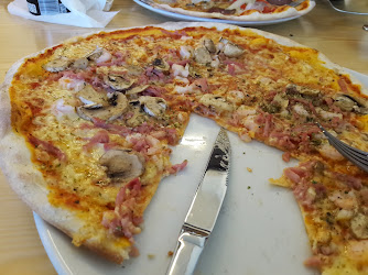 Isaks Corner - Pizzeria Gävle