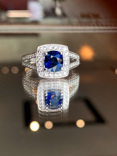 Jewelry Store «Toner Jewelers», reviews and photos, 6285 W 135th St, Overland Park, KS 66223, USA