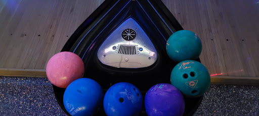 Bowling Alley «Amity Bowl», reviews and photos, 30 Selden St, Woodbridge, CT 06525, USA