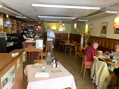 Au Sapin – Café-Restaurant à Givrins