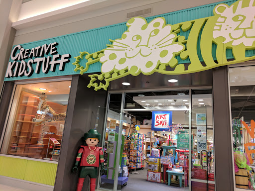 Toy Store «Creative Kidstuff Toy Store», reviews and photos, 148 E Broadway, Bloomington, MN 55425, USA