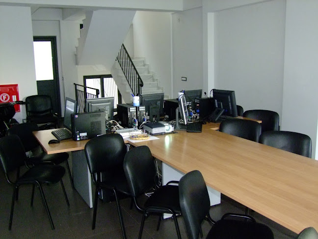 ΣΧΟΛΗ ΟΔΗΓΩΝ ΠΟΛΥΔΩΡΟΣ