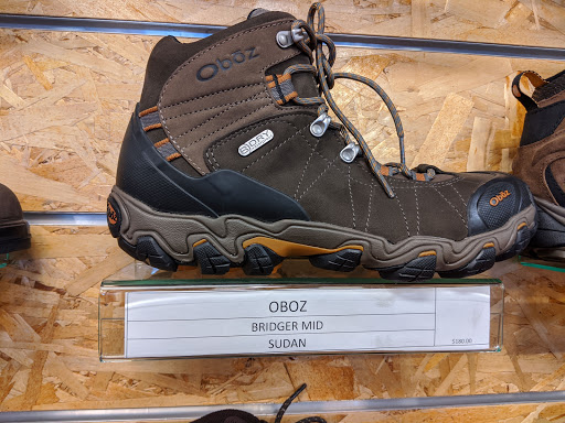 Camping Store «Erehwon Mountain Outfitter», reviews and photos, 599 West Glen Bay Avenue, Glendale, WI 53217, USA