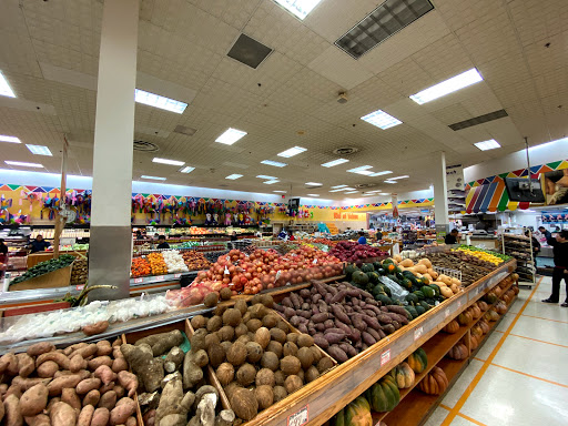 Grocery Store «Megamart», reviews and photos, 8328 Shoppers Square, Manassas, VA 20111, USA