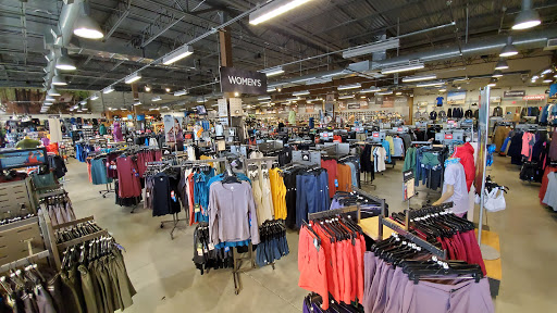 Outdoor Sports Store «Eastern Mountain Sports», reviews and photos, 100 Arthur F Brady Dr, Portsmouth, NH 03801, USA