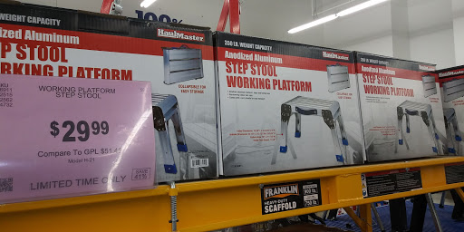 Hardware Store «Harbor Freight Tools», reviews and photos, 1525 S Willow St #14, Manchester, NH 03103, USA