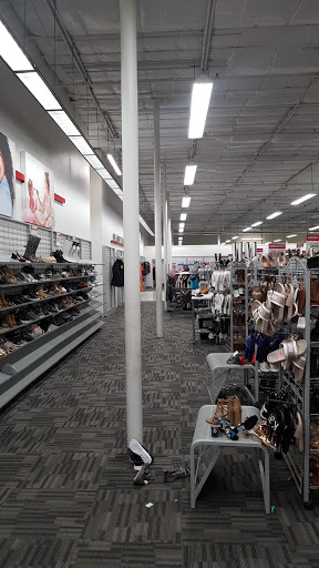 Clothing Store «Burlington Coat Factory», reviews and photos, 800 Barnum Avenue Cutoff, Stratford, CT 06614, USA