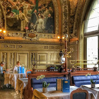 Atmosphère du Restaurant français Le Train Bleu à Paris - n°13
