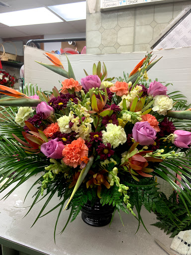 Florist «Agape Florist», reviews and photos, 261 Ridge McIntire Rd, Charlottesville, VA 22903, USA