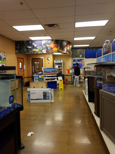 Pet Supply Store «PetSmart», reviews and photos, 573 N McKinley St, Corona, CA 92879, USA