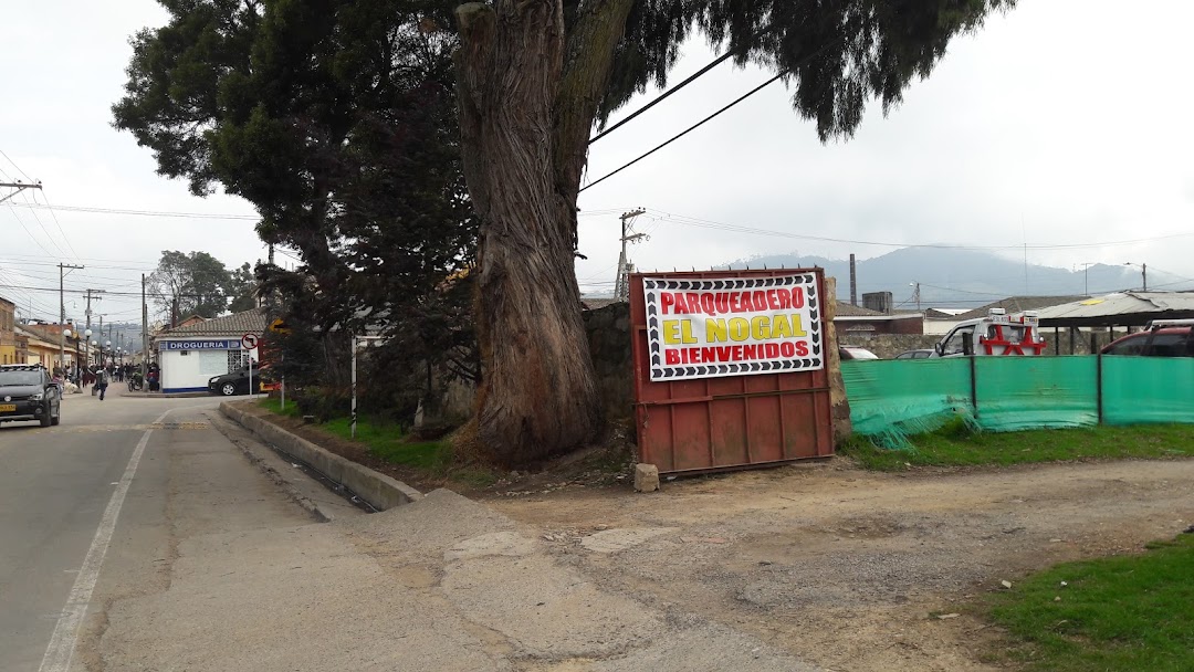 Parqueadero El Nogal