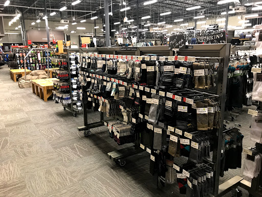 Camping Store «REI», reviews and photos, 6281 W 135th St, Overland Park, KS 66223, USA