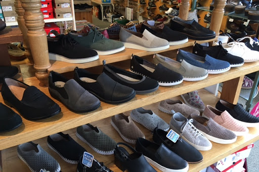 Shoe Store «Pegasus Comfort Footwear», reviews and photos, 27 N Chestnut St, New Paltz, NY 12561, USA