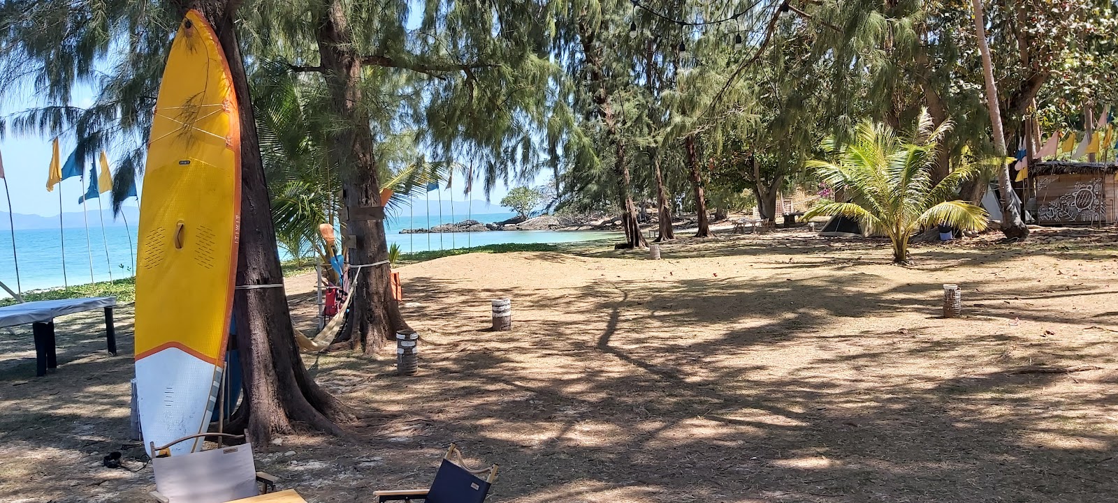 Fotografija Naka Noi Island Beach udobje območja