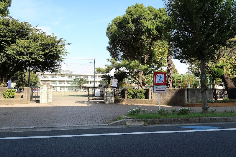 千葉市立本町小学校