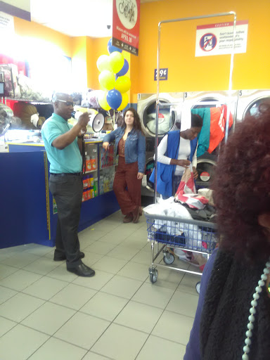 Laundromat «Clean Rite Center 24 HOURS», reviews and photos, 4352 Bronx Blvd, Bronx, NY 10466, USA