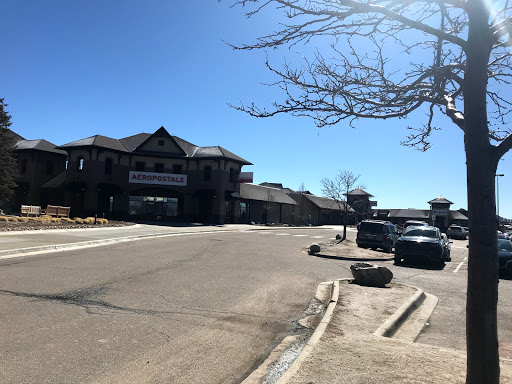 Sportswear Store «Columbia Sportswear Outlet Store at Outlets at Castle Rock», reviews and photos, 5050 Factory Shops Blvd #190, Castle Rock, CO 80108, USA