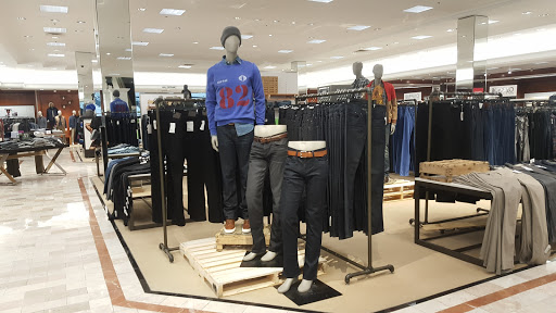 Department Store «Lord & Taylor», reviews and photos, 5 Woodfield Mall, Schaumburg, IL 60173, USA