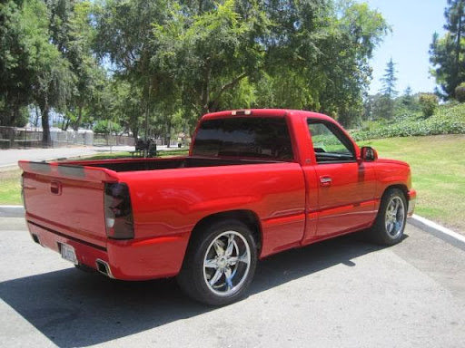 Auto Body Shop «Autopedic Body Center», reviews and photos, 860 E Whittier Blvd, La Habra, CA 90631, USA