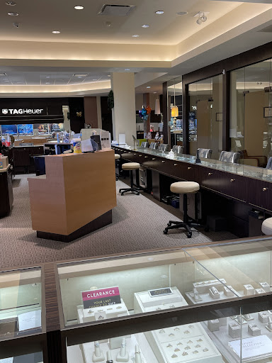 Jewelry Store «Jared The Galleria of Jewelry», reviews and photos, 12249 Jefferson Ave, Newport News, VA 23602, USA