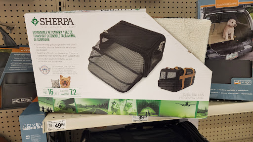 Pet Supply Store «PetSmart», reviews and photos, 8287 W Golf Rd, Niles, IL 60714, USA