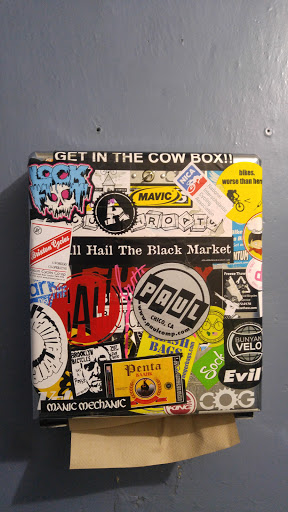 Coffee Shop «One on One Bicycle Studio and Cafe», reviews and photos, 117 N Washington Ave, Minneapolis, MN 55401, USA