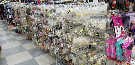 Beauty Supply Store «Victoria Beauty Supply», reviews and photos, 430 W North Ave, Milwaukee, WI 53212, USA