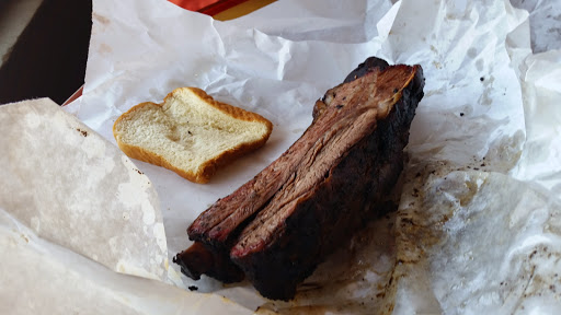 Barbecue Restaurant «Lockhart Smokehouse BBQ», reviews and photos, 400 W Davis St, Dallas, TX 75208, USA