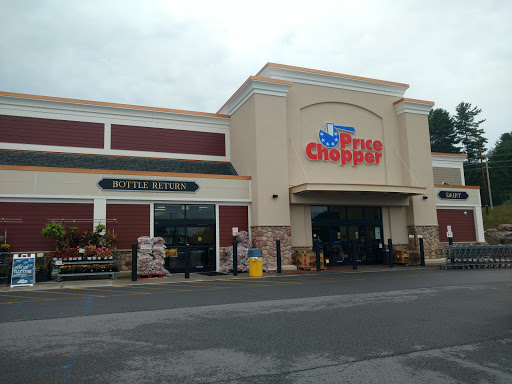 Price Chopper, 16 Lake George Plaza Rd, Lake George, NY 12845, USA, 