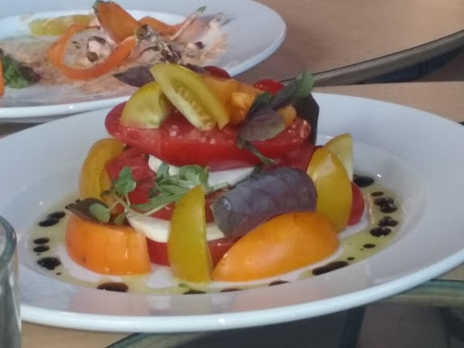 Wine Bar «Wine Experience», reviews and photos, 101 Jordan Creek Pkwy #6000, West Des Moines, IA 50266, USA