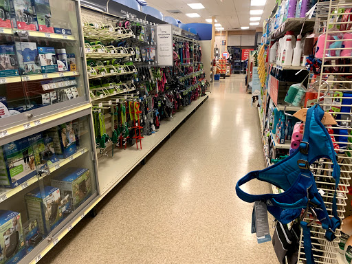 Pet Supply Store «PetSmart», reviews and photos, 161 Market St, Winchester, VA 22603, USA