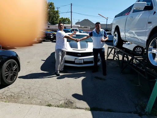 Used Car Dealer «Platinum Motors Used Cars Dealer», reviews and photos, 14141 E 14th St, San Leandro, CA 94578, USA