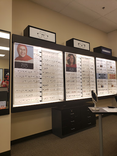 Eye Care Center «Visionworks - City Base Landing Shopping Ctr.», reviews and photos, 3138 SE Military Dr Suite 112, San Antonio, TX 78223, USA