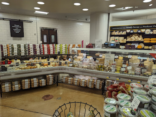 Grocery Store «Whole Foods Market», reviews and photos, 250 7th Ave, New York, NY 10001, USA