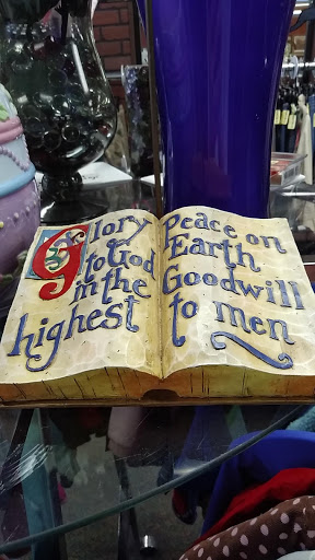Thrift Store «Discover Goodwill West Retail Center», reviews and photos