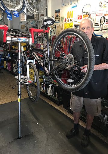 Bicycle Repair Shop «Hands On Bicycle», reviews and photos, 1453 Gulf to Bay Blvd B, Clearwater, FL 33755, USA
