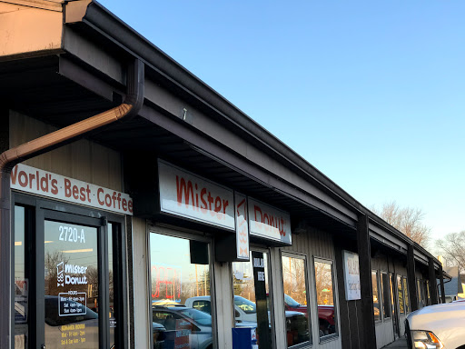 Donut Shop «Mister Donut», reviews and photos, 2720 Grovelin St # A, Godfrey, IL 62035, USA