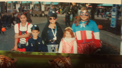 Discount Store «Big Lots», reviews and photos, 14155 Eureka Rd, Southgate, MI 48195, USA