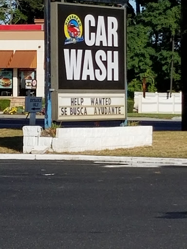 Car Wash «Riverhead Car Wash», reviews and photos, 915 Old Country Rd, Riverhead, NY 11901, USA